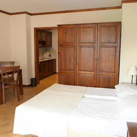 Apartment Luxury In St Ivan Rilski 4 Private & Minreal Hot Water Pools *