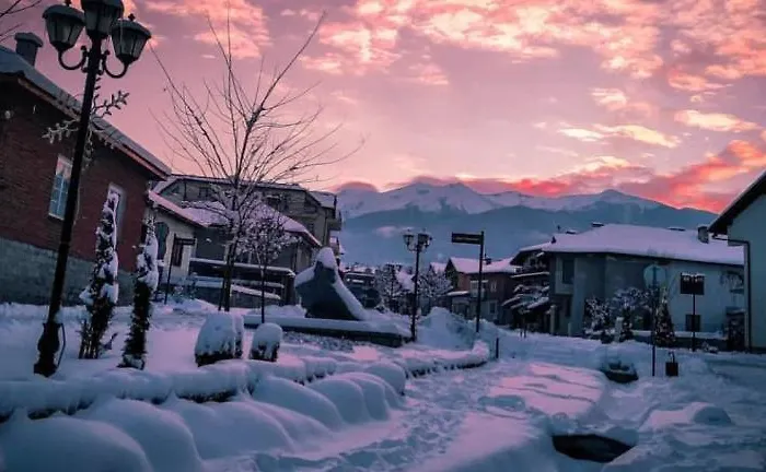 St Ivan Rilski Luxury & Free 公寓