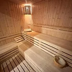 St Ivan Rilski Luxury & Free דירה